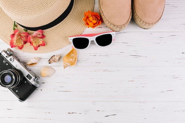 flower,vintage,floral,travel,technology,summer,camera,sea,retro,space,tropical,white,creative,hat,natural,adventure,sunglasses,vacation,tourism,life