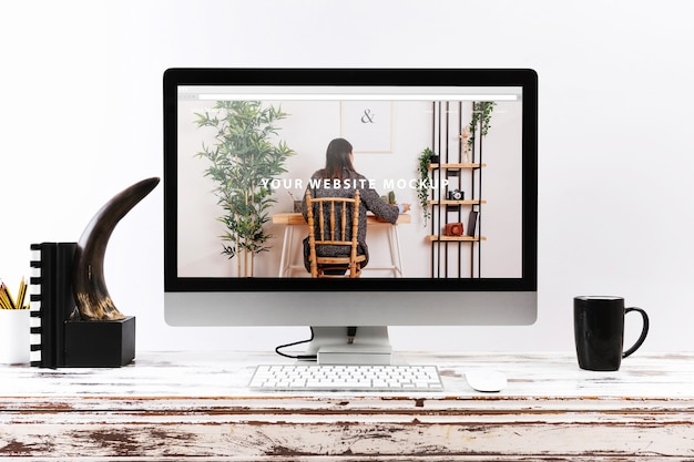 mockup,computer,template,table,decoration,mock up,desk,modern,decorative,pc,monitor,wooden,display,wood table,screen,workspace,showcase,showroom,mock,still life