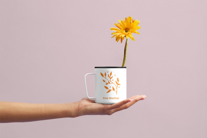 mockup,flower,cup,hand,yellow flower