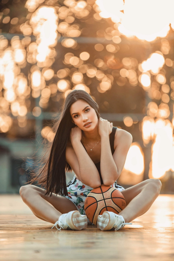 Basquete girll | Basketball pictures poses, Basketball girls, Basketball  pictures