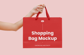 Free Shopping Bag in Hand Mockup