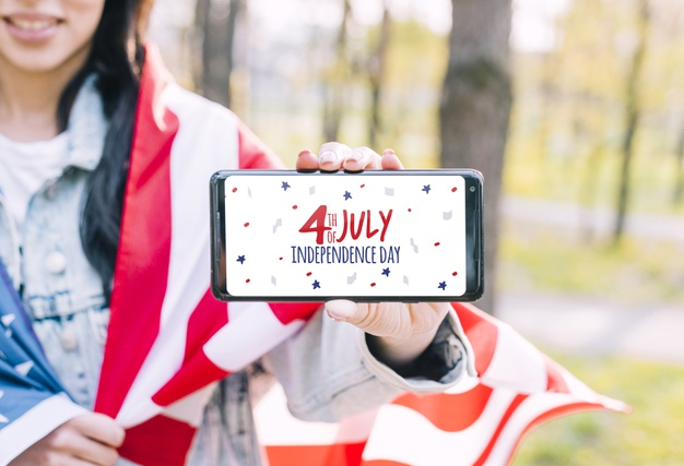 4th,festivity,4th july,states,july,outside,national,proud,united,united states,4th of july,holding,american,day,festive,independence,country,america,usa,smartphone,celebration,mobile,flag,red,blue,woman
