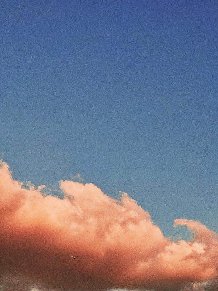 air,atmosphere,cloud,cloudscape,fluffy,heaven,orange color,puffy,sky,skyscape,wind