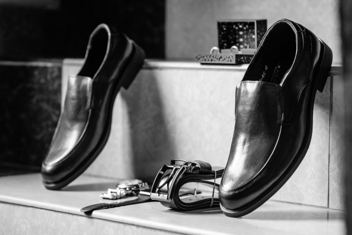 black and white,black shoes,black-and-white,fashion,footwear,leather,shoes