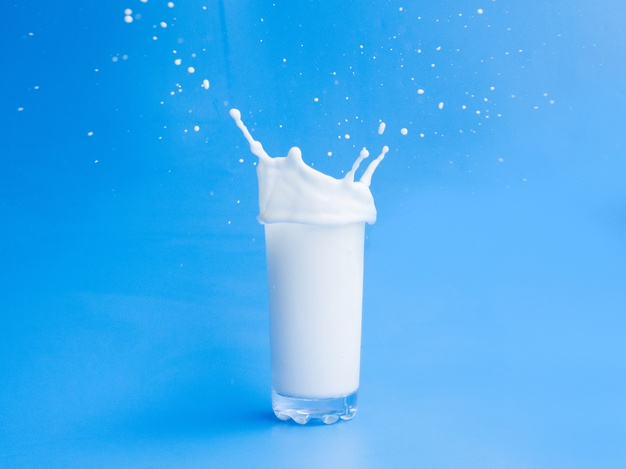 Milk Pouring Glass: Over 8,729 Royalty-Free Licensable Stock Illustrations  & Drawings
