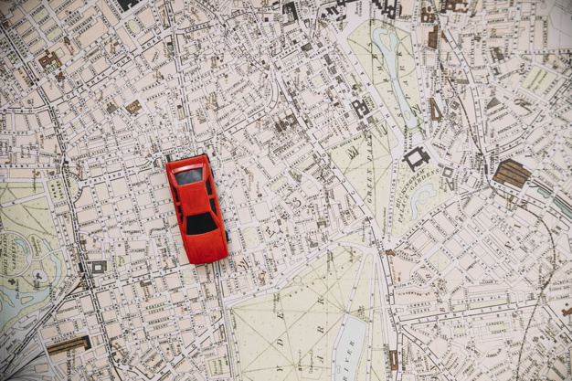 vintage,car,travel,city,map,red,retro,cute,metal,search,adventure,old,life,toy,maps,classic,tour,direction,journey,antique