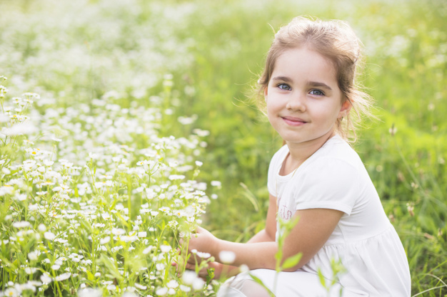 flower,floral,people,summer,green,nature,beauty,cute,grass,spring,garden,kid,child,human,person,white,park,children day,growth,life