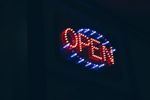  red,blue,blur,sign,neon,store, night