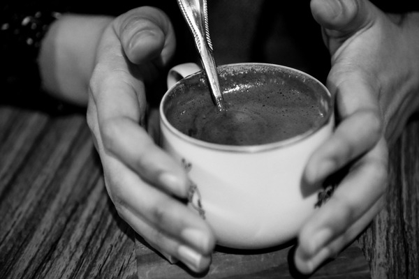 beverage,black-and-white,breakfast,caffeine,cappuccino,close-up,coffee,cup,cup of coffee,dark,dawn,drink,espresso,foam,food,hands,hot,latte,milk,mug,person,spoon,table,warm,Free Stock Photo