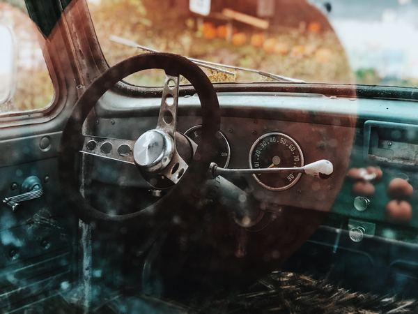 woman,city,vintage,youtube,sunset,cloud,adventure,forest,snow,car,vehicle,old,steering wheel,dashboard,vintage,vintage car,reflection,car interior,drive,truck,forest,creative commons images