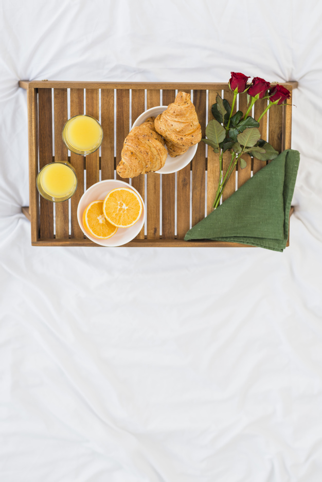 flower,food,love,table,home,rose,fruit,space,orange,valentine,white,roses,board,plant,glass,juice,breakfast,bed,surprise,care
