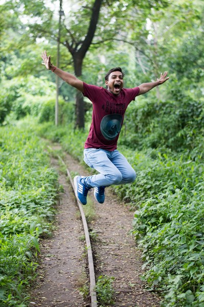 action,action energy,active,daylight,energetic,enjoyment,fit,fun,grass,jump,jump shot,jumping,leisure,man,motion,outdoorchallenge,outdoors,person,recreation,summer,travel,traveler,wear,Free Stock Photo