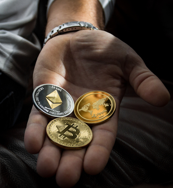 bitcoin,blockchain,close-up,coins,cryptocurrency,ether,ethereum,gold,hand,man,metal,ripple,Free Stock Photo