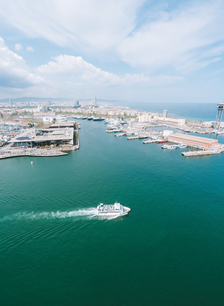 aerial shot,architecture,background,bay,bird&#39;s eye view,boats,buildings,clouds,coast,daytime,dock,green,harbor,marina,ocean,outdoors,pier,port,sailboats,sea,seashore,ship,sky,transportation system,travel,view,water,watercrafts,waterfront,waves,yachts,Free Stock Photo