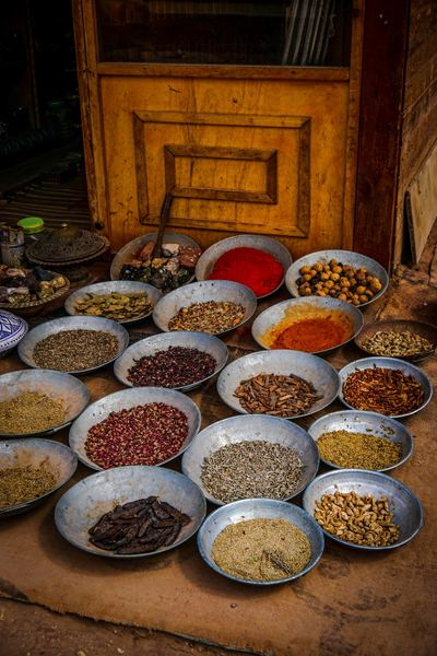 tea,green,field,home,hot,fireplace,design,background,wall art,bowl,curry,herb,market,food,cooking,cook,spice,petra,jordan,ingredient,eat,free pictures