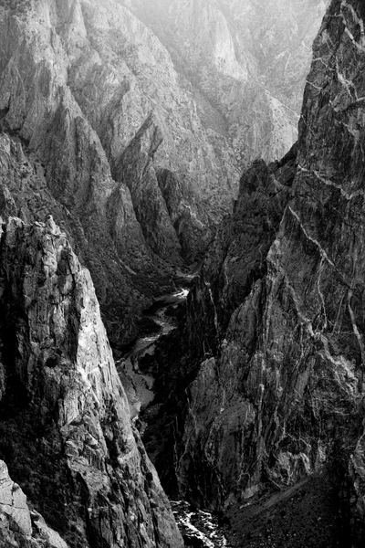 view,cloud,rock,bird,pattern,black,black and white,architecture,building,landscape,discovery,black and white,black,rock,gunnison,adventure,colorado,river,contrast,explore,geography,free pictures