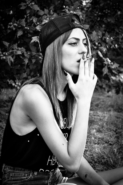 cc0,c1,girl,black and white,cigarette,cute,style,free photos,royalty free
