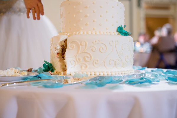 cake,celebration,delicious,dessert,food,indulgence,pastry,sweets,wedding cake