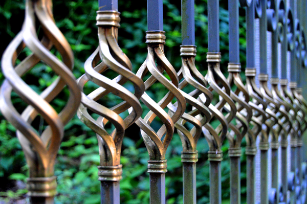 cc0,c4,wrought iron,ornament,artfully,grid,iron,curlicue,metal,railing,form,spatial,perspective,free photos,royalty free