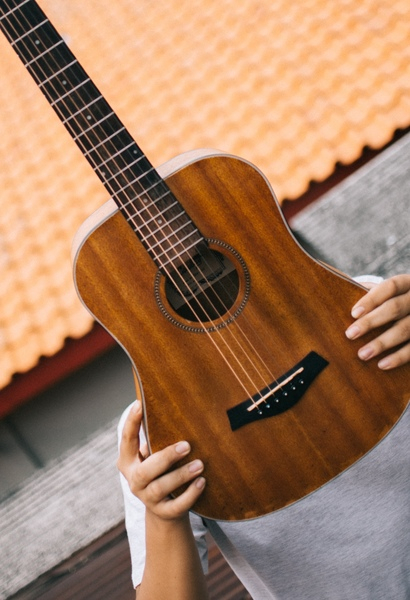 acoustic guitar,guitar,musical instrument,string instrument