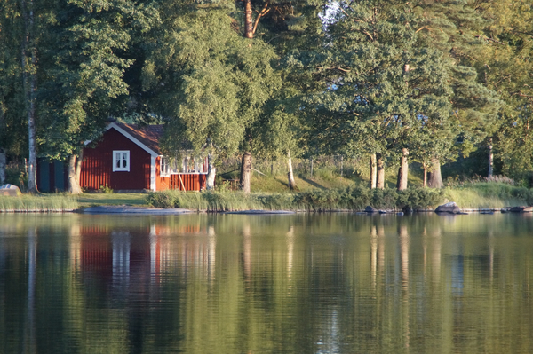cc0,c1,lake,idyll,bank,water,idyllic,landscape,nature,rest,trees,summer,sweden,summer house,smaland,loneliness,free photos,royalty free