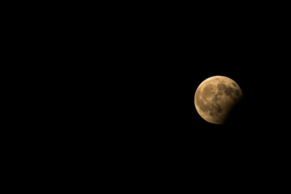 moon,night,space,maybe,green,portrait,background,cloud,rock,moon,planet,sky,crater,dark,black background,light,lunar,orange,yellow,photo,photographer,creative commons images