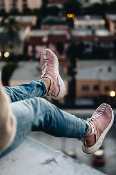 shoe,woman,jeans,modeling-photoshoot,shoe,fashion,pink,woman,shoe,shoes,sneakers,trainers,denim,jeans,roof,rooftop,building,architecture,city,urban,lights,free pictures