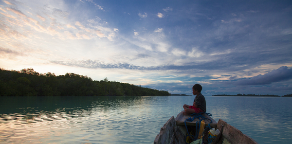 cc0,c1,boy,boat,twilight,indonesia,tropical,tranquility,free photos,royalty free