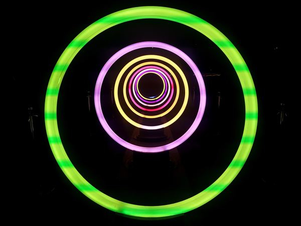 glow,light,computer,green,pink,plant,color,art,design,line,color,glow,circle,green,pink,black background,shape,fractal,graphic,decorative,decoration