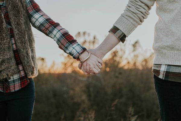 fullyhuman,friend,woman,favorite,coffee,interior,jeweler,ring,hand,holding hands,hand,hold,engagement,couple,ring,engaged,wallpaper,love wallpapers,love backgrounds,diamond,marriage