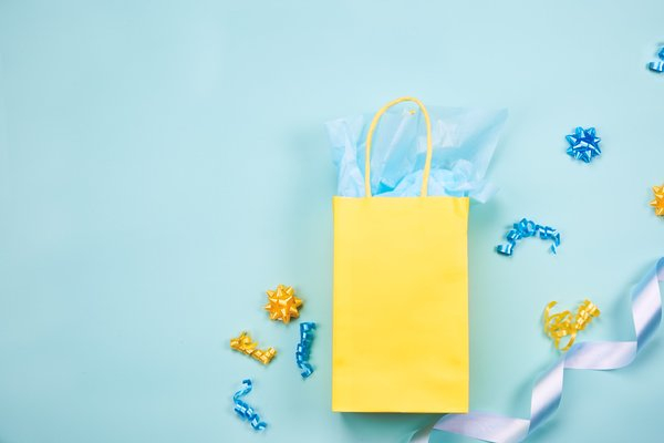  bow,blue,gift,yellow,ribbon,flatlay,present,gift bag, decorations