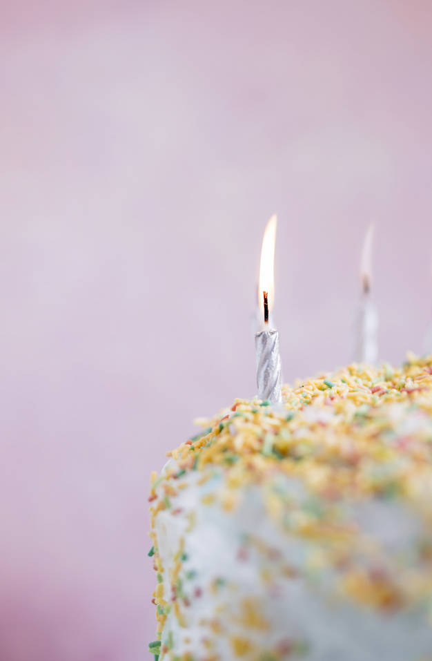 Order Conehead Cakes - Birthday Cake Shop