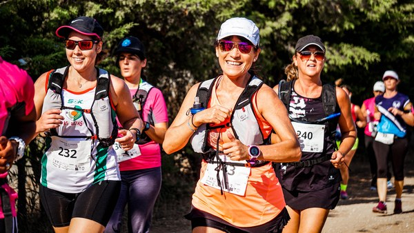 action,action energy,active,athlete,competition,endurance,exercise,fit,fitness,fun,hot,jogger,leisure,marathon,outdoors,people,race,recreation,road,run,runner,running,smiling,sport,sunglasses,wear,women