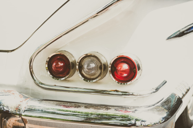 vintage,car,light,red,retro,motorcycle,lamp,transport,auto,old,classic,transportation,vehicle,scooter,antique,drive,shiny,automobile,chrome,front