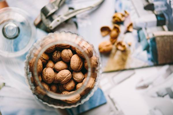 close up,nuts,top view,walnuts
