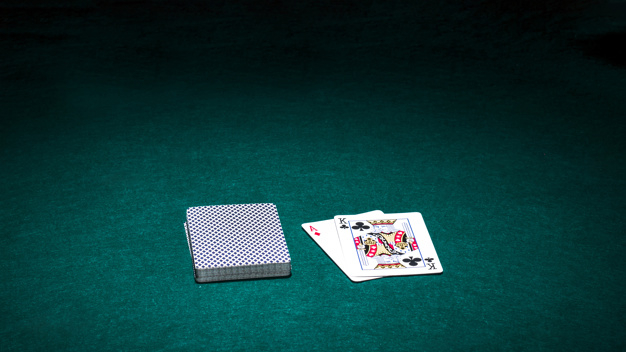 card,money,game,winner,modern,casino,cards,play,poker,win,club,playing cards,entertainment,currency,chips,risk,lucky,luck,jackpot,gambling