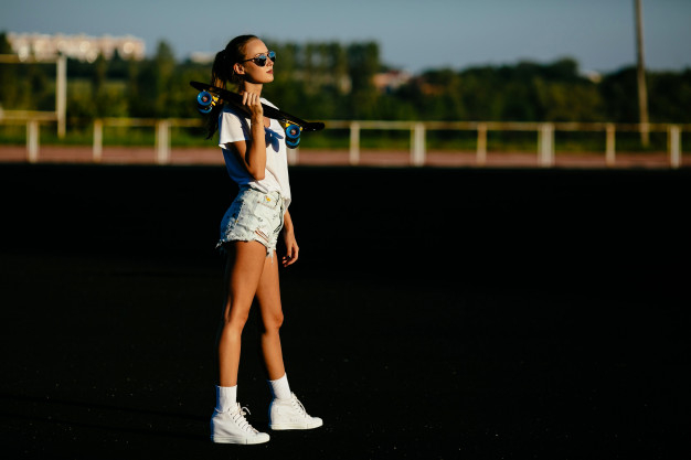 city,summer,fashion,sun,student,cute,glasses,person,modern,fun,sunglasses,sunset,youth,fashion girl,jeans,urban,outdoor,female,young,skateboard