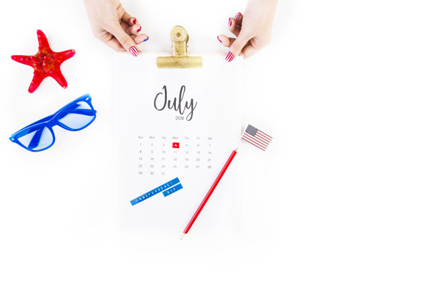 copyspace,fourth,eeuu,touching,states,made,patriot,empire,july,national,nation,composition,equality,four,patriotic,hand made,american,concept,top view,top,day,independence,view,election,freedom,america,traditional,usa,holiday,independence day,hands,hand,calendar