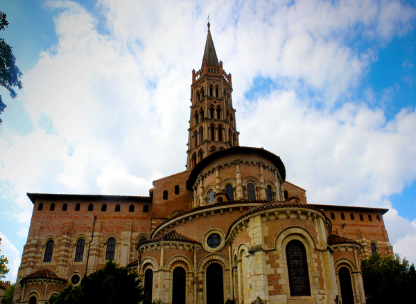 toulouse,ancient,architecture,basilica,belief,building,cathedral,catholic,church,french,heritage,historic,history,old,religion,spirituality,brick,france,construction,europe,office,outdoor,red,romanesque,roman,steeple,style,arch,art,faith,ceiling,chapel,indoor,inside,jesus,transept