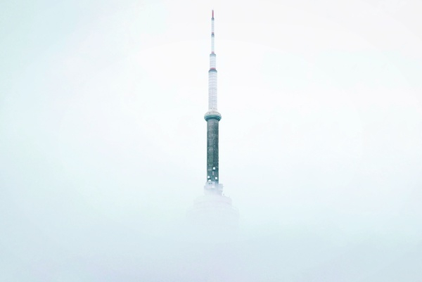 abstract,architecture,building,business,design,fog,foggy,glass,high,modern,science,sky,skyscraper,smoke,space,steeple,technology,tower,wireless,Free Stock Photo