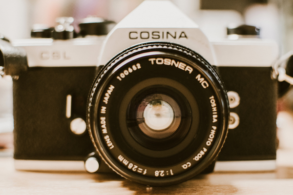 cosina,analogue,camera,dslr,close up,vintage,photographer,photography,desk