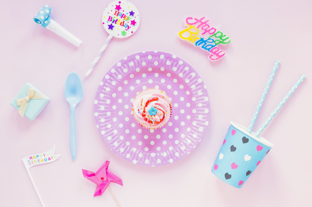 pattern,birthday,abstract,party,gift,light,pink,cute,holiday,cupcake,event,carnival,shape,present,cup,pastel,sweet,plate,fun,dessert
