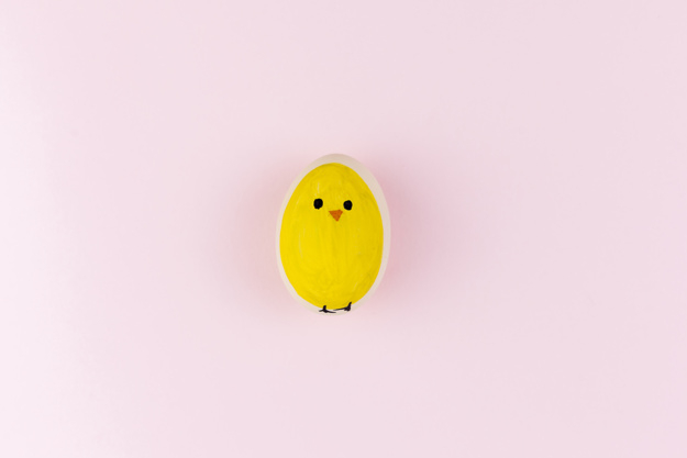 food,space,cute,spring,celebration,holiday,easter,decoration,egg,decorative,symbol,studio,culture,traditional,festive,bright,lovely,chick,fragile,delicious