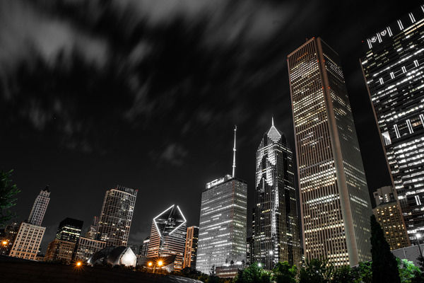 4k wallpaper,architecture,buildings,chicago,city,city lights,cityscape,downtown,hd wallpaper,illuminated,light glare,lights,long-exposure,low angle photography,motion blur,night,outdoors,perspective,scenery,sky,skyline,skyscrapers,time-lapse,tower,urban