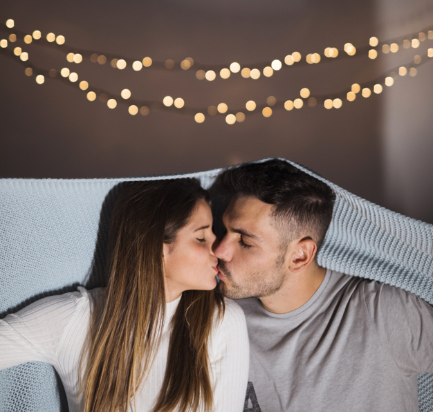 background,love,man,black background,space,valentine,wall,room,square,couple,decoration,eyes,bokeh,lights,fairy,lady,light background,dark background,background black,love background