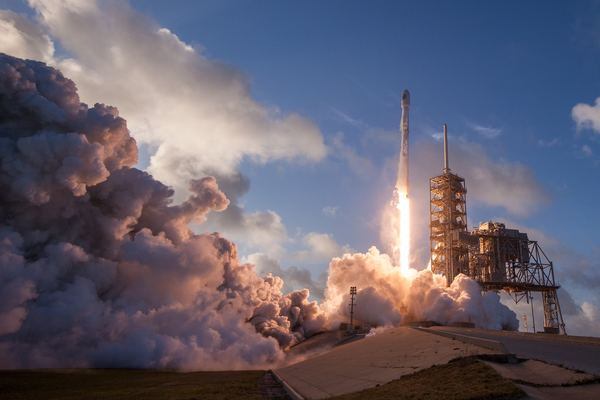 space,night,star,fav,wallpaper,sea,infor,man,male,cloud,smoke,structure,rocket,launch,flames,fire,platform,tower,blue,sky,explosion,free stock photos