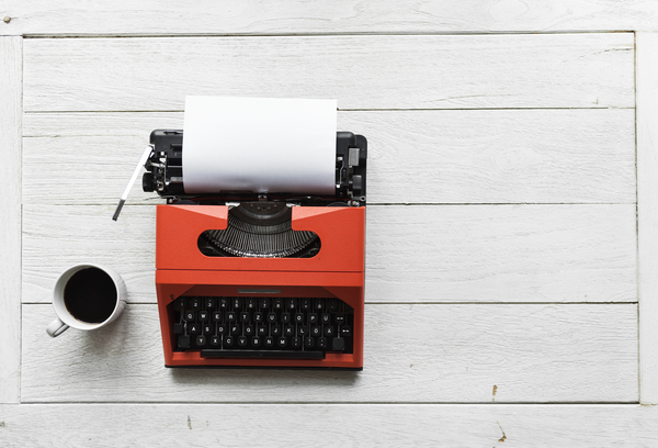 analog,Analogue,author,beverage,business,caffeine,career,classic,coffee,copy space,cup,drink,editorial,flat lay,freelancer,journalist,machine,machinery,mug,paper,publish,red,refreshing,retro,story,type,typewriter,vintage,wood,workspace,Free Stock Photo