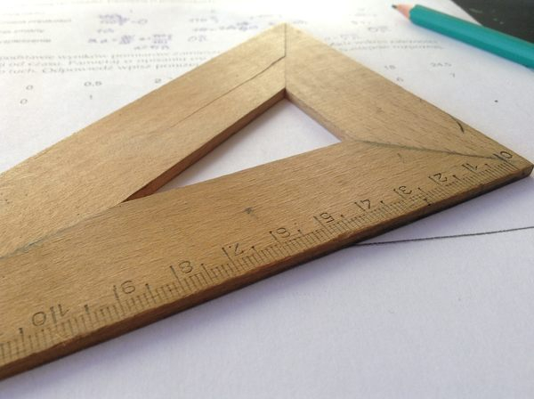 ruler,measurement,pencil,paper,school,education,learn