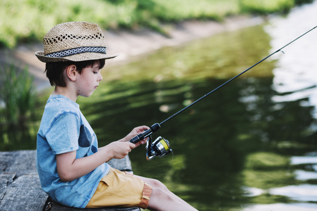 Kids Fishing in the Lake · Free Stock Photo