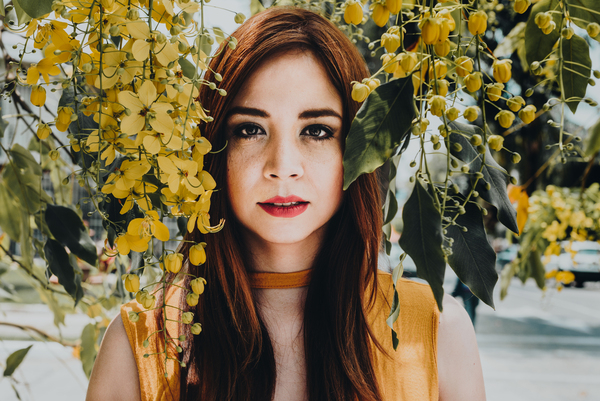 adult,beautiful,brunette,close-up,color,face,fall,fashion,flowers,girl,green,model,outdoors,portrait,tree,woman,yellow,Free Stock Photo